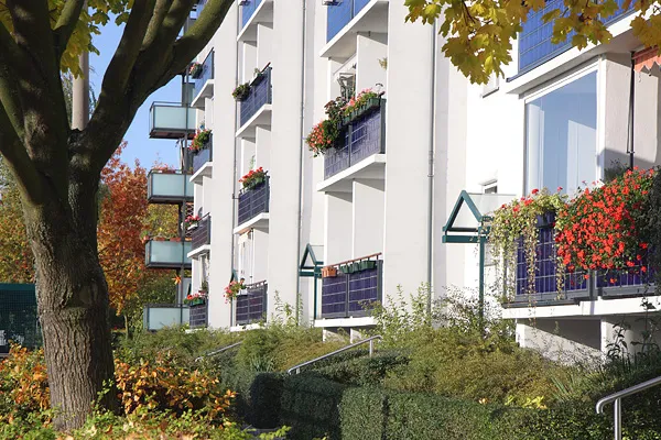 Schöne 3 Zimmer Wohnung Nähe Helle Mitte mit WBS zu vermieten — photo 1